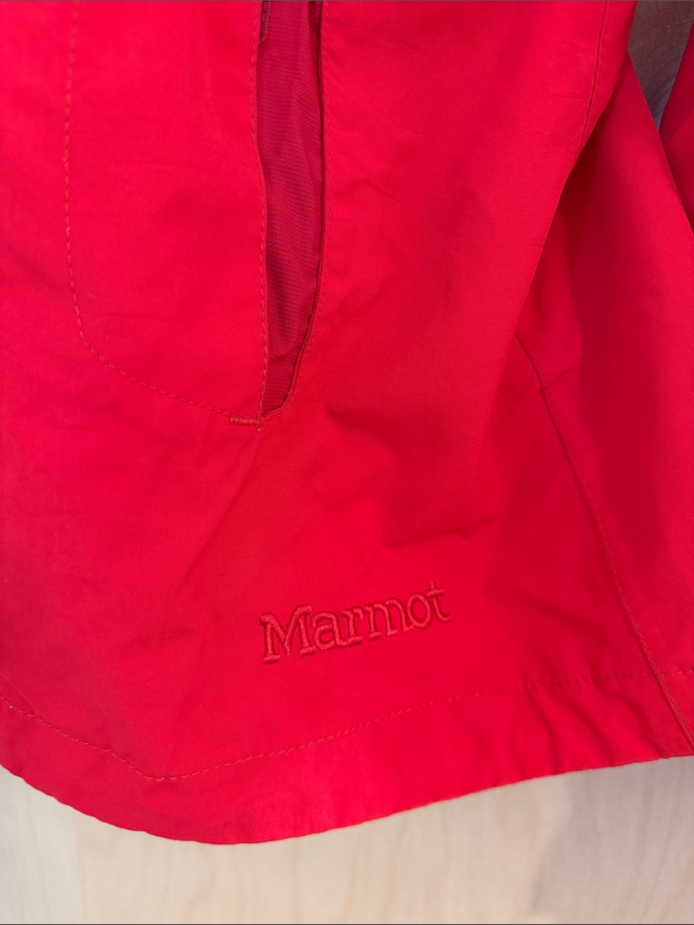 MARMOT | Jacket Precip Rain Jacket Red Large - Picture 2 of 6